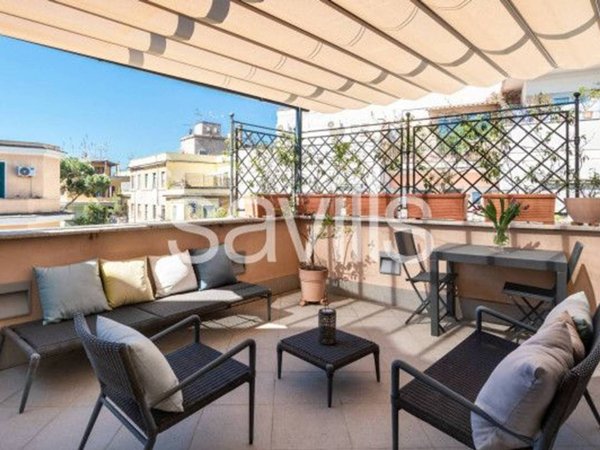 appartamento in vendita a Roma in zona Rione Prati