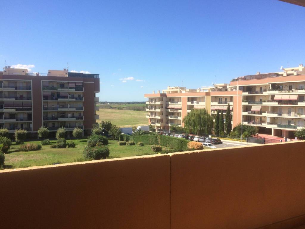 appartamento in vendita a Roma in zona Ponte di Nona