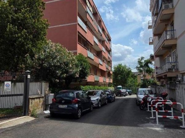 appartamento in vendita a Roma in zona Gianicolense