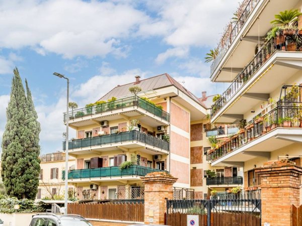 appartamento in vendita a Roma in zona Aurelio