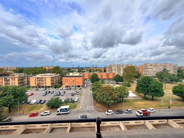 appartamento in vendita a Roma in zona Tor de' Cenci