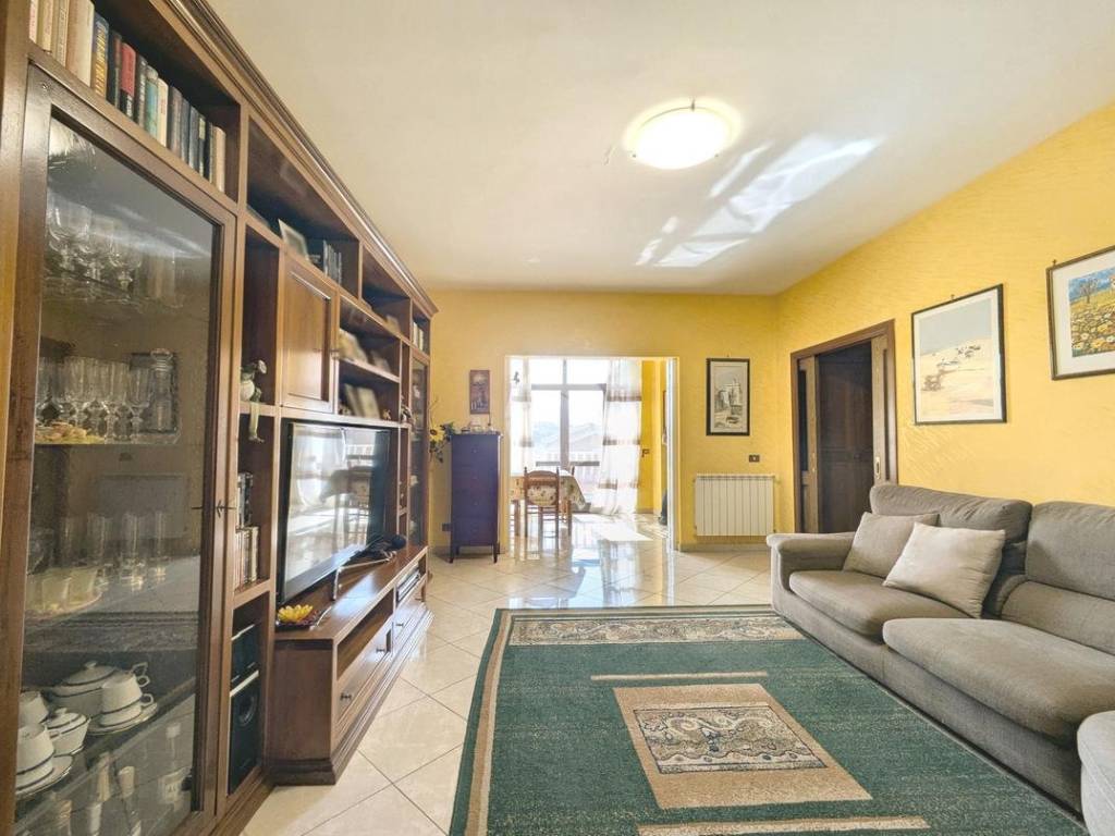 appartamento in vendita a Roma in zona Tor Vergata/Torrenova