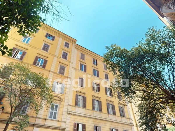 appartamento in vendita a Roma in zona Esquilino