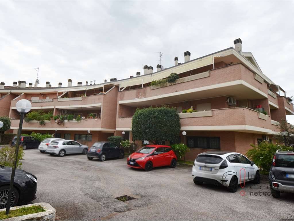 appartamento in vendita a Roma in zona Trigoria