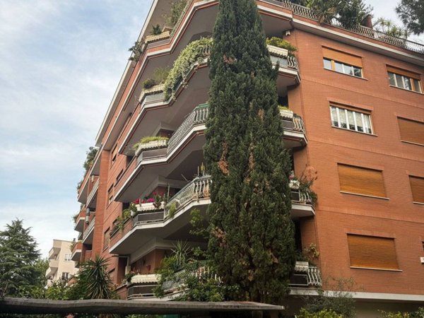 appartamento in vendita a Roma in zona Monte Sacro/Talenti