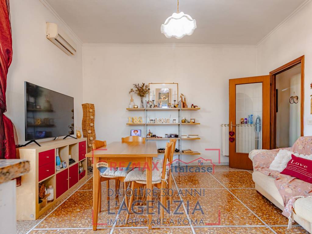 appartamento in vendita a Roma in zona Aurelio