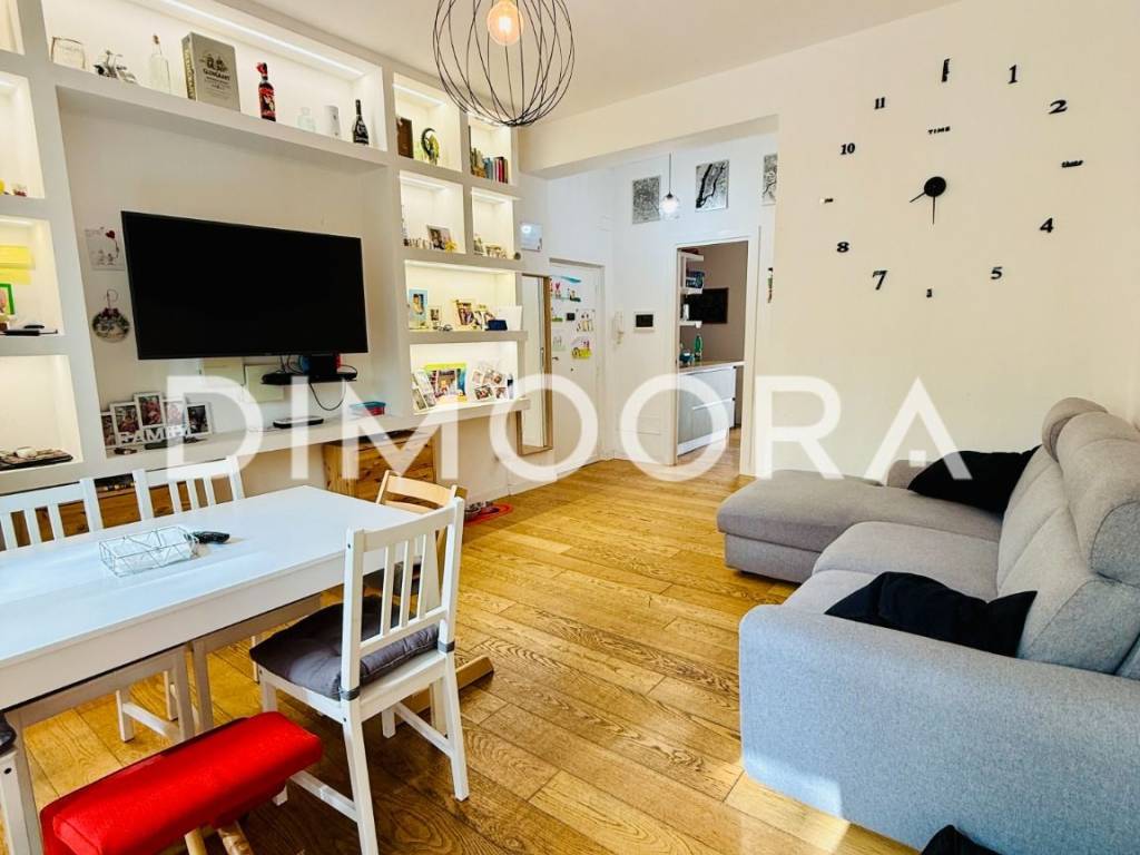 appartamento in vendita a Roma in zona Ostiense