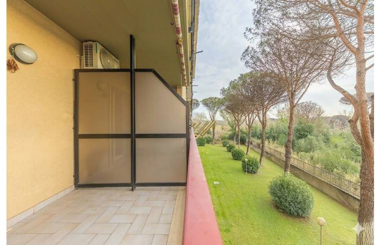 appartamento in vendita a Roma in zona Ostia