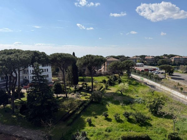 appartamento in vendita a Roma in zona Della Vittoria