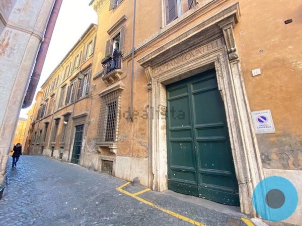 appartamento in vendita a Roma in zona Rione Monti/Campitelli