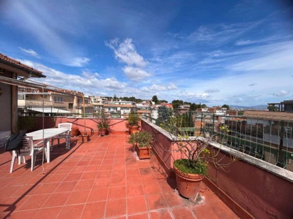 appartamento in vendita a Roma in zona Portuense