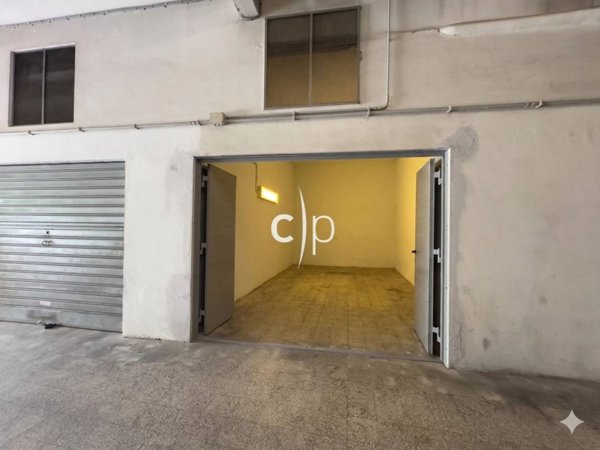 locale di sgombero in vendita a Roma in zona Gianicolense
