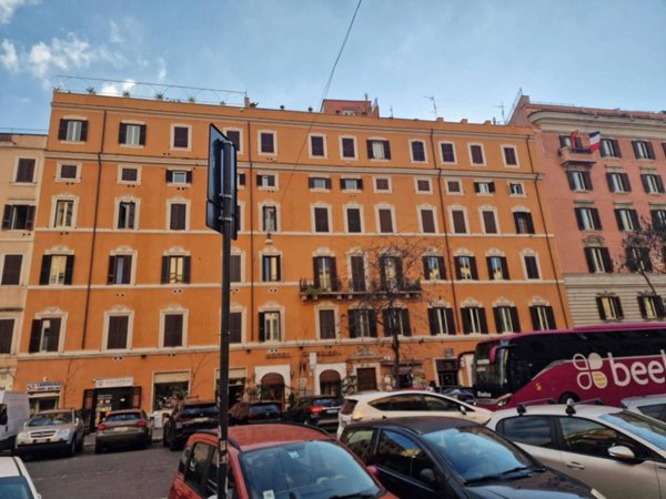 appartamento in vendita a Roma in zona Esquilino