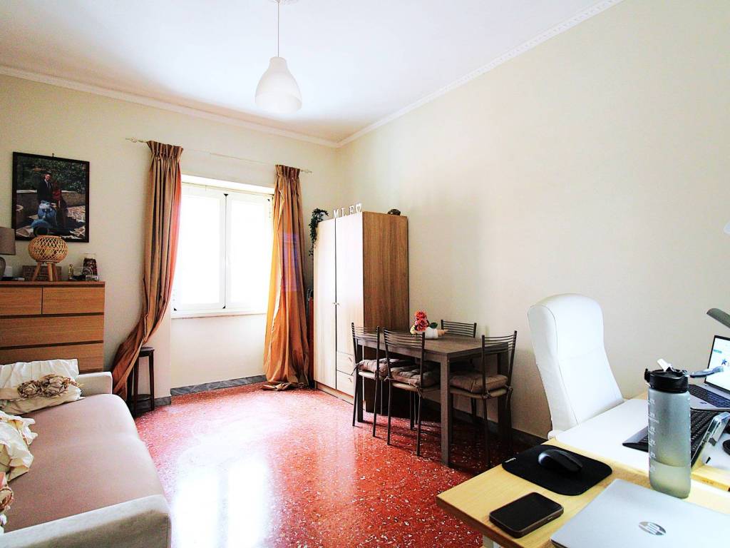 appartamento in vendita a Roma in zona Prenestino-Labicano