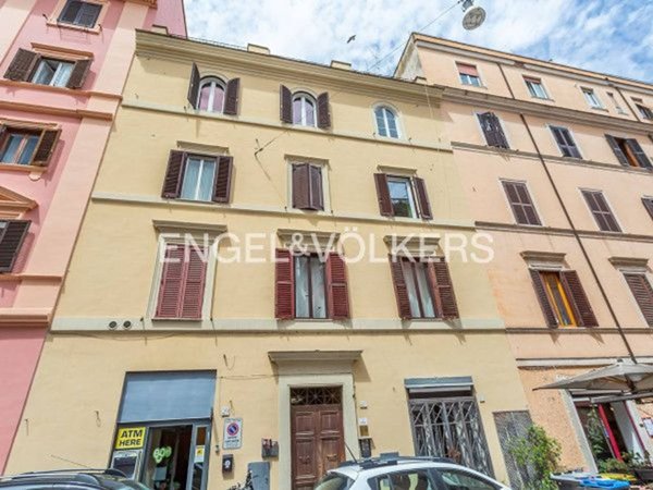 appartamento in vendita a Roma in zona Celio