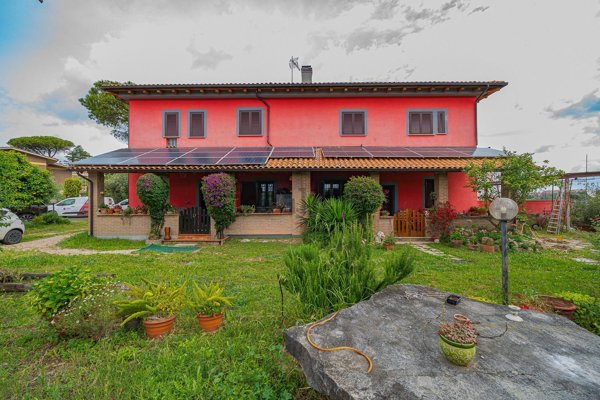 appartamento in vendita a Roma in zona Casalotti