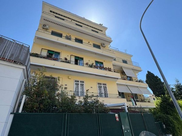 appartamento in vendita a Roma in zona Gianicolense