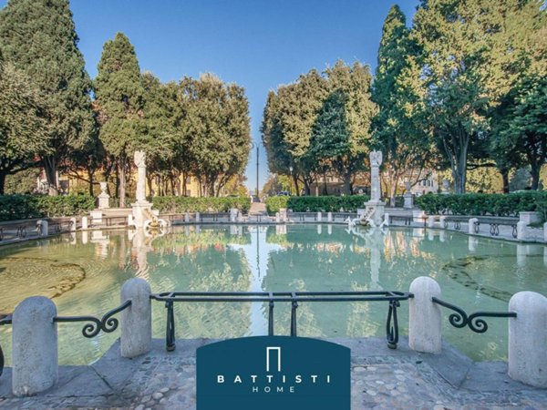 appartamento in vendita a Roma in zona Della Vittoria