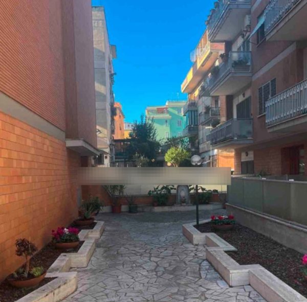 appartamento in vendita a Roma in zona Torre Maura