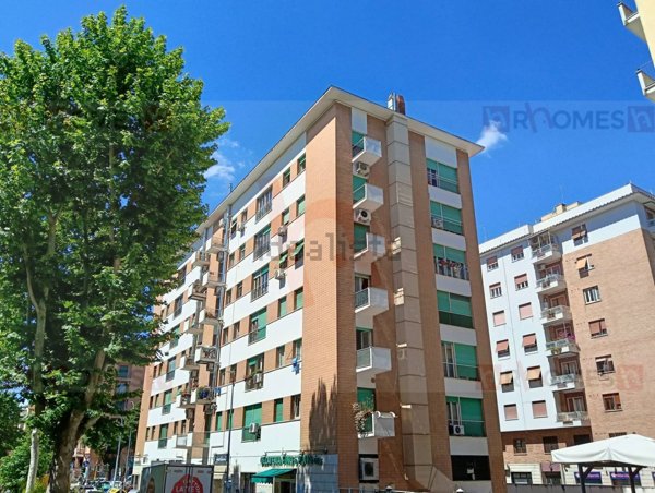 appartamento in vendita a Roma in zona Don Bosco