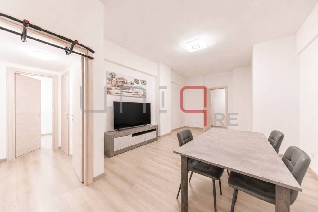 appartamento in vendita a Roma in zona Appio Latino