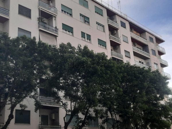 appartamento in vendita a Roma in zona Tuscolano