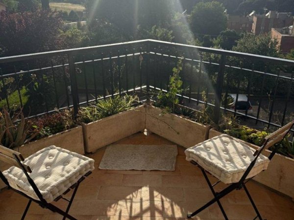 appartamento in vendita a Roma in zona Torrione Cerquetta