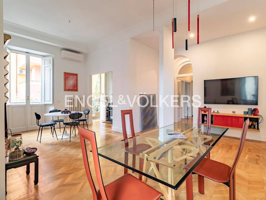 appartamento in vendita a Roma in zona Trastevere