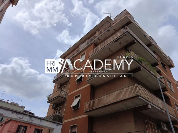appartamento in vendita a Roma in zona Celio