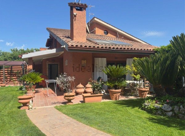 casa indipendente in vendita a Roma in zona Olgiata