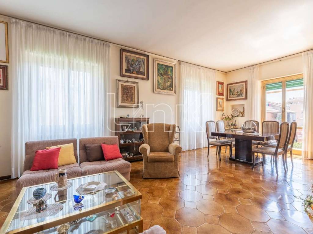appartamento in vendita a Roma in zona Monte Sacro/Talenti