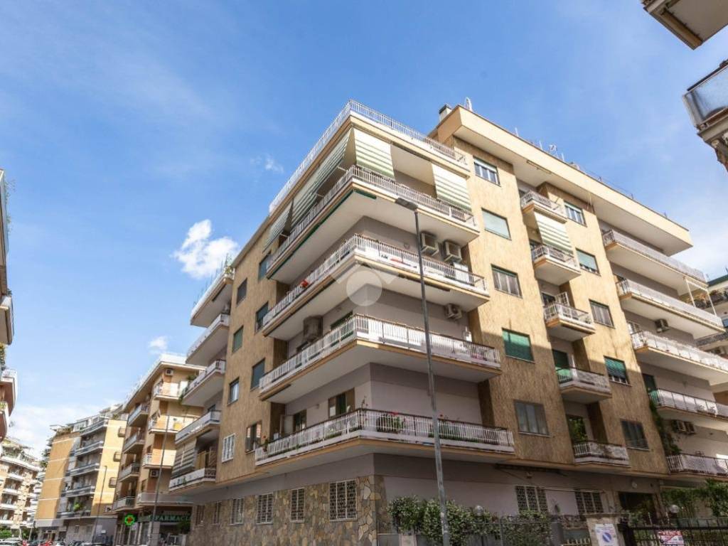 appartamento in vendita a Roma in zona Aurelio