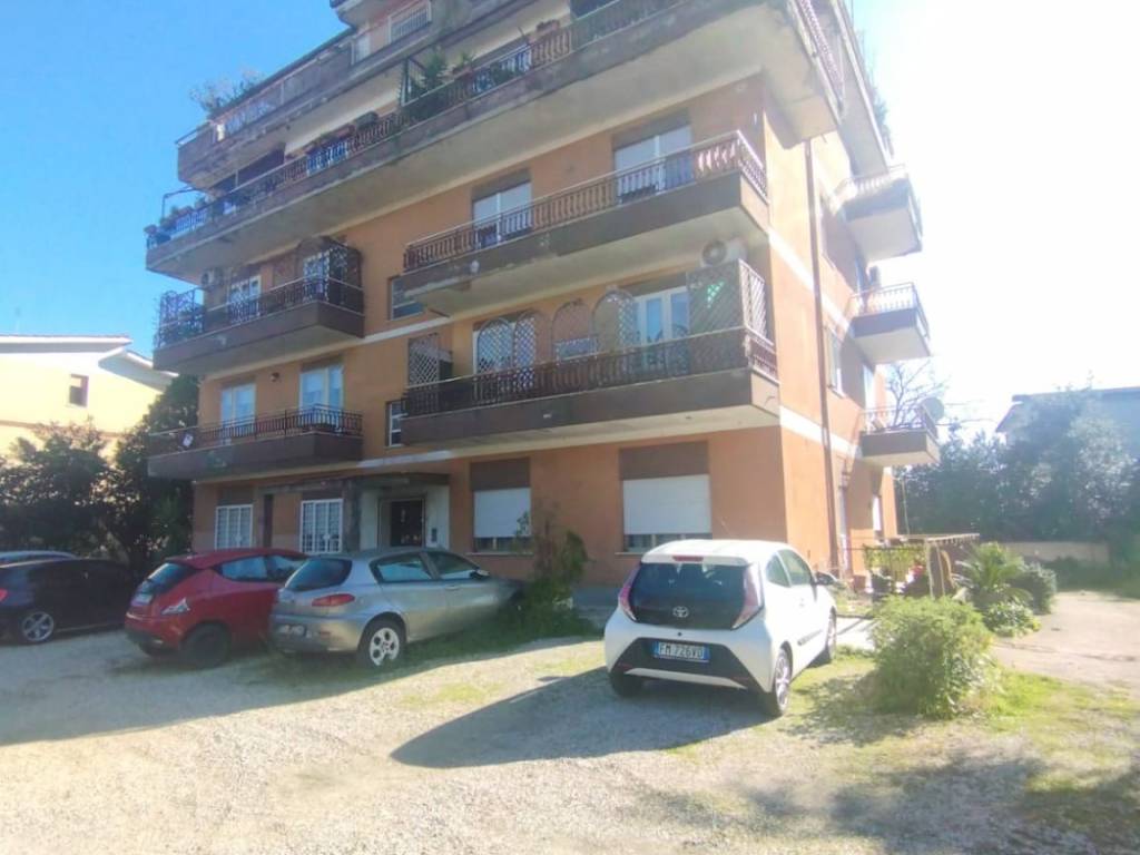 appartamento in vendita a Roma in zona Olgiata