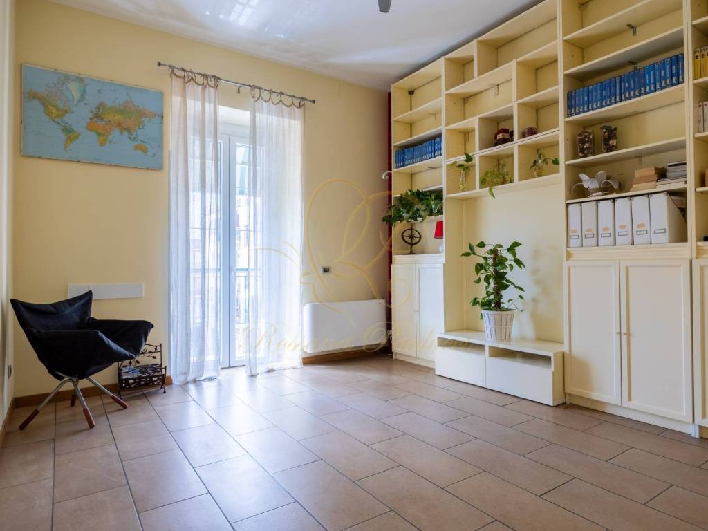 appartamento in vendita a Roma in zona Prenestino-Centocelle