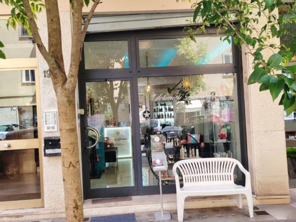 negozio in vendita a Roma in zona Gianicolense
