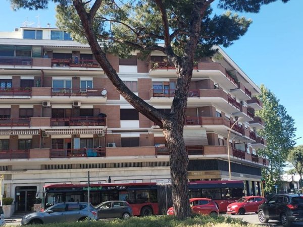 appartamento in vendita a Roma in zona Monte Sacro/Talenti