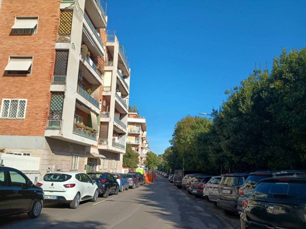 appartamento in vendita a Roma in zona Tor di Quinto
