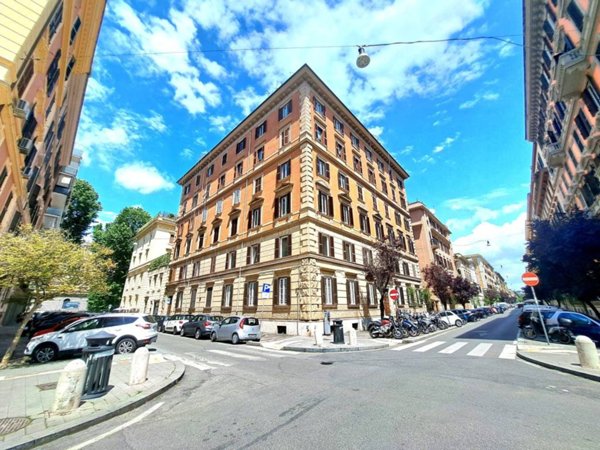appartamento in vendita a Roma in zona Rione Prati