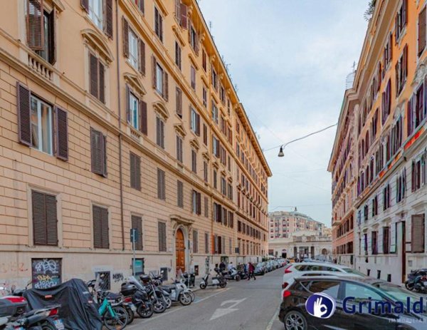 appartamento in vendita a Roma in zona Rione Prati
