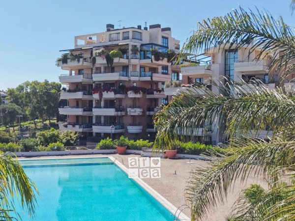 appartamento in vendita a Roma in zona Ostiense