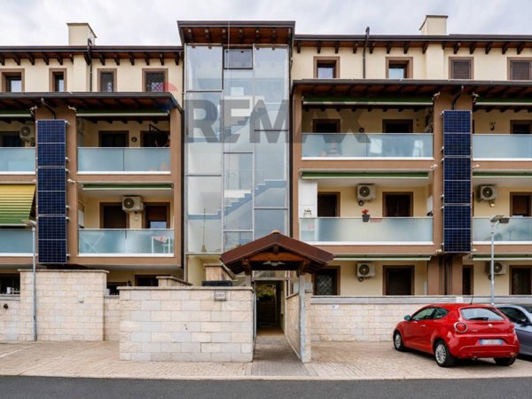appartamento in vendita a Roma in zona Casalotti