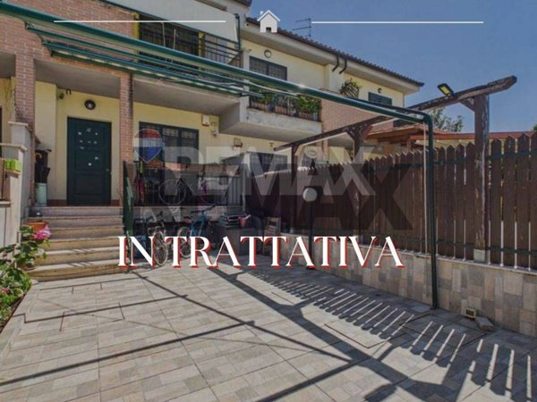 casa indipendente in vendita a Roma in zona Collatino