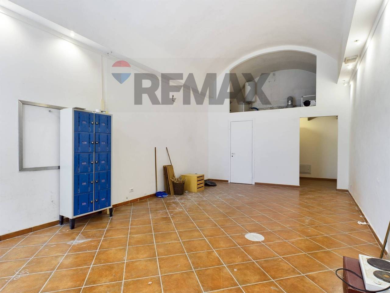 appartamento in vendita a Roma in zona Parione/Sant'Eustachio