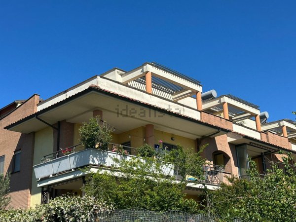 appartamento in vendita a Roma in zona Ostia