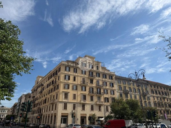 appartamento in vendita a Roma in zona Rione Prati