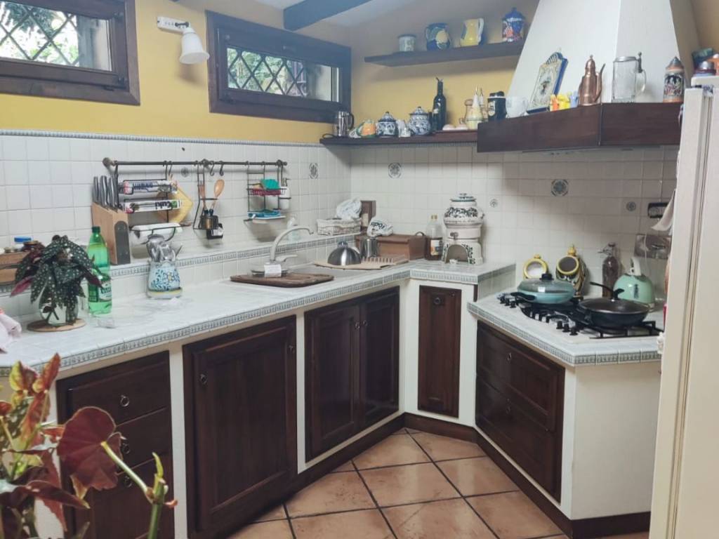 casa indipendente in vendita a Roma in zona Infernetto