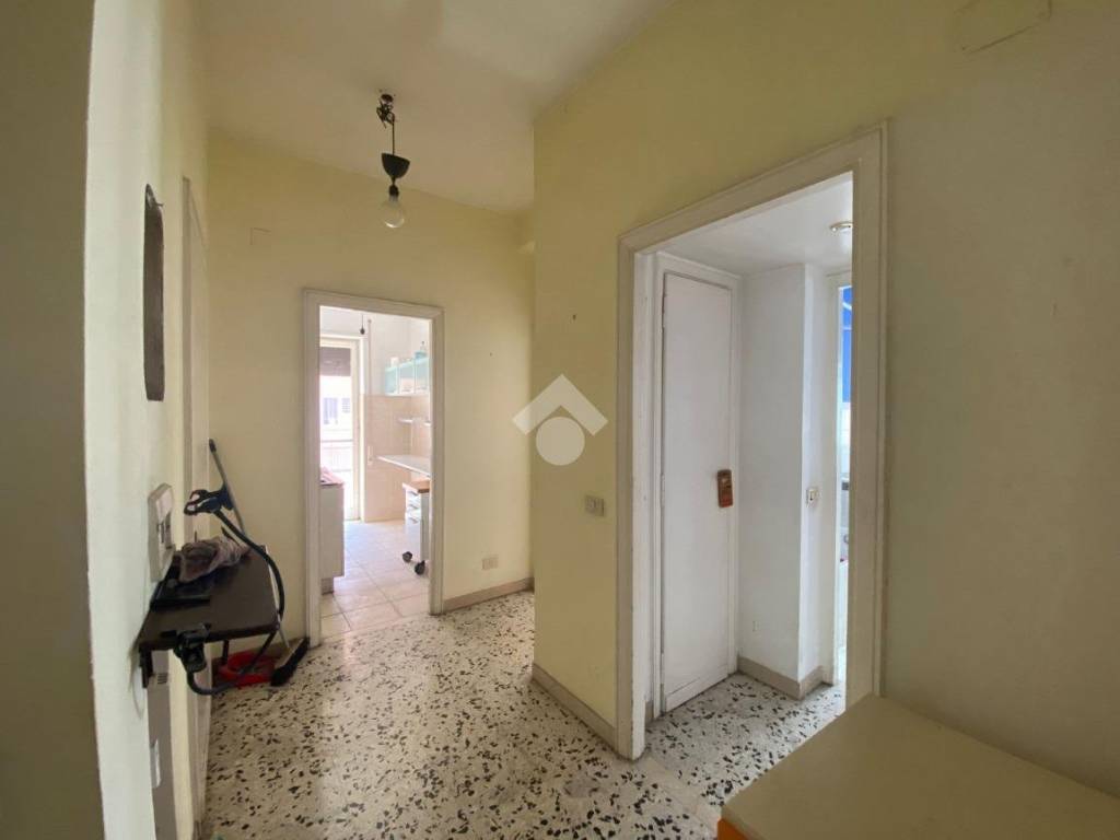 appartamento in vendita a Roma in zona Tuscolano