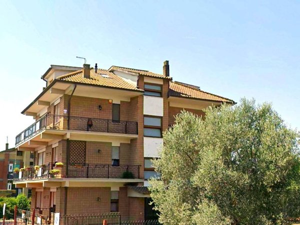 appartamento in vendita a Roma in zona Olgiata