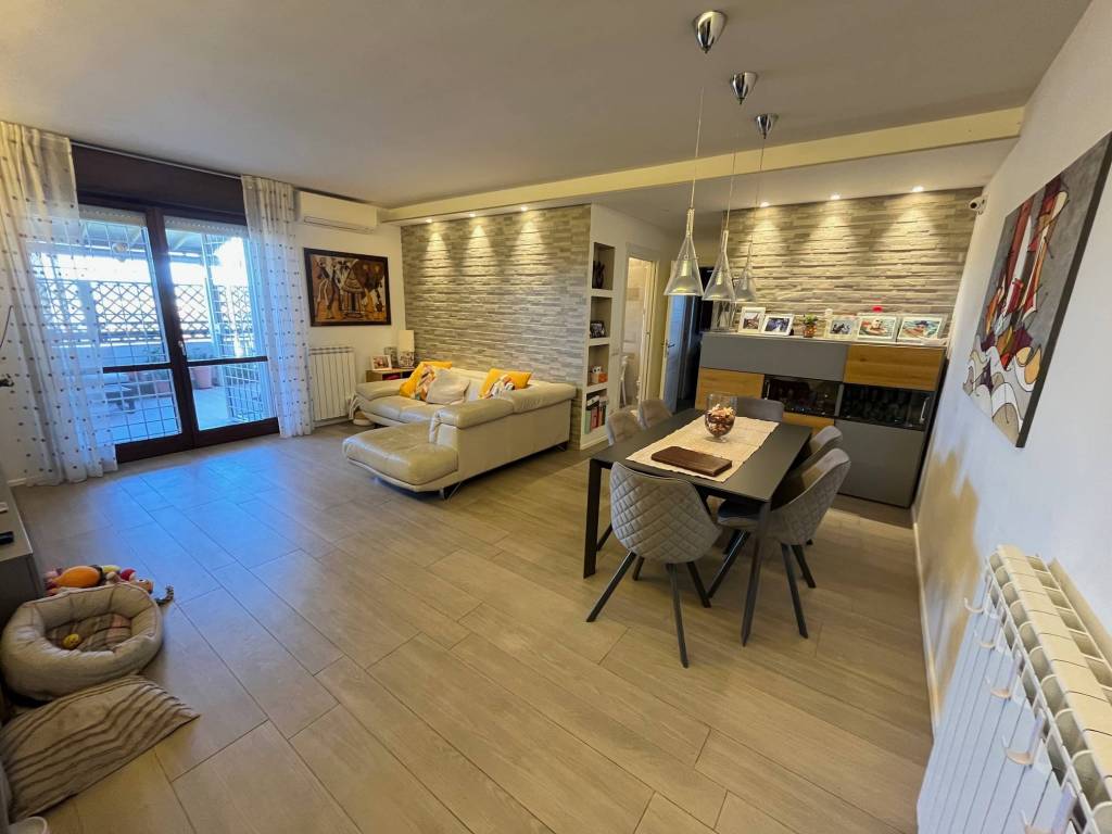 appartamento in vendita a Roma in zona Labaro