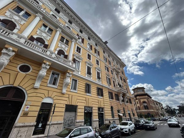 appartamento in vendita a Roma in zona Trieste